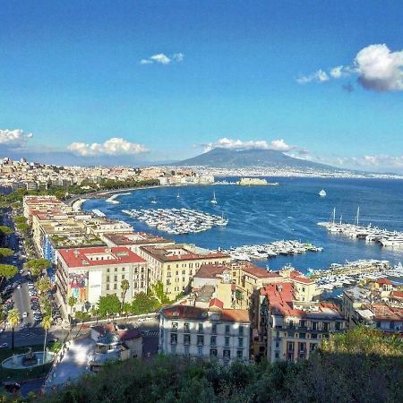 مبيت وإفطار Napoli Flower'S المظهر الخارجي الصورة