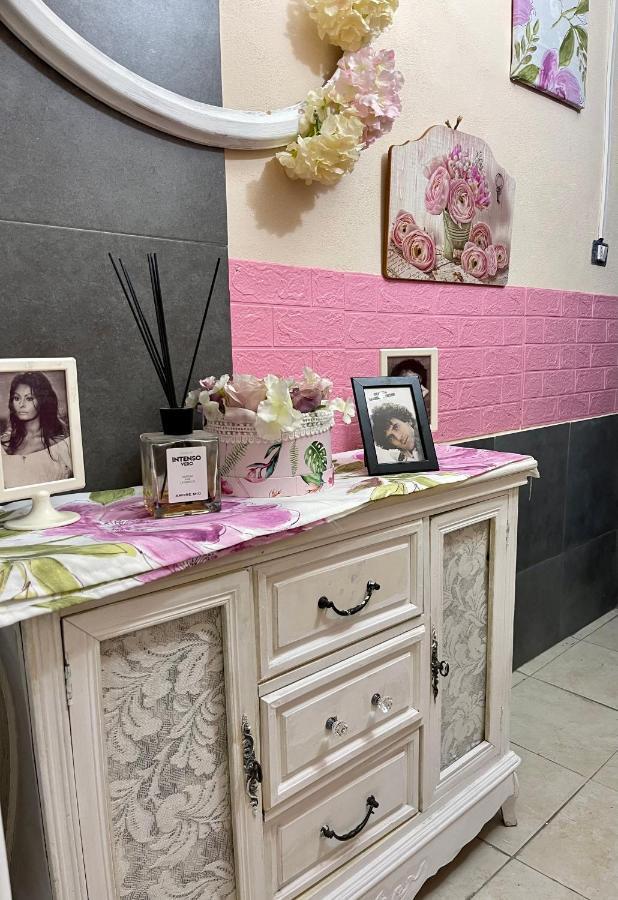 مبيت وإفطار Napoli Flower'S المظهر الخارجي الصورة