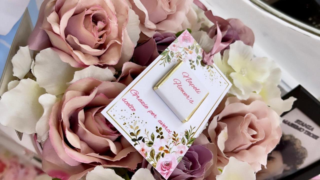 مبيت وإفطار Napoli Flower'S المظهر الخارجي الصورة